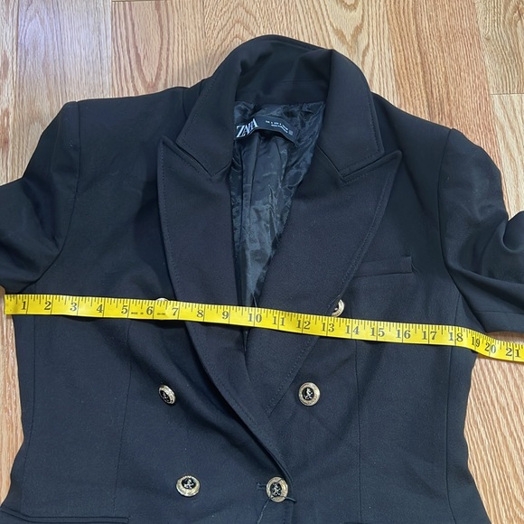 New! Zara large double breasted gold buttoned blazer. - Picture 16 of 16